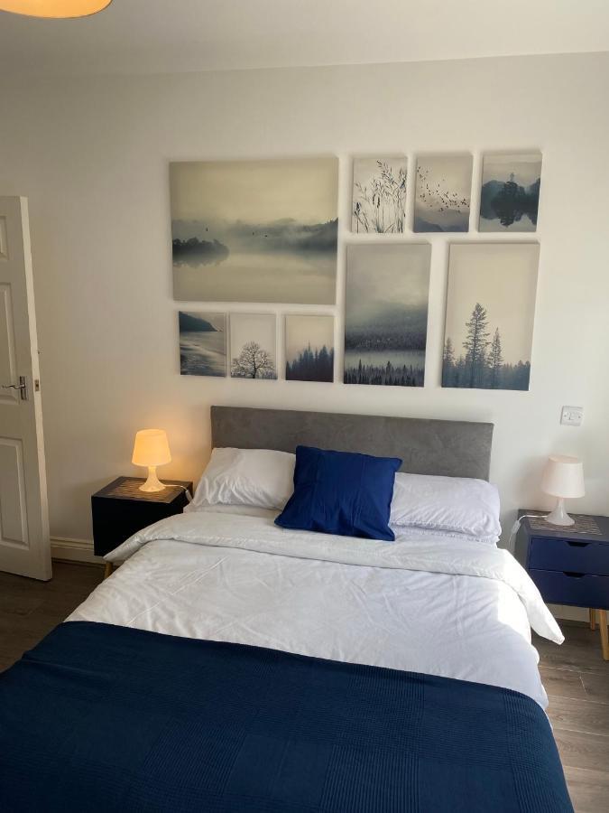 35 Mins To Central London. 3 Bedrooms. 2 Bathrooms With Garden Extérieur photo