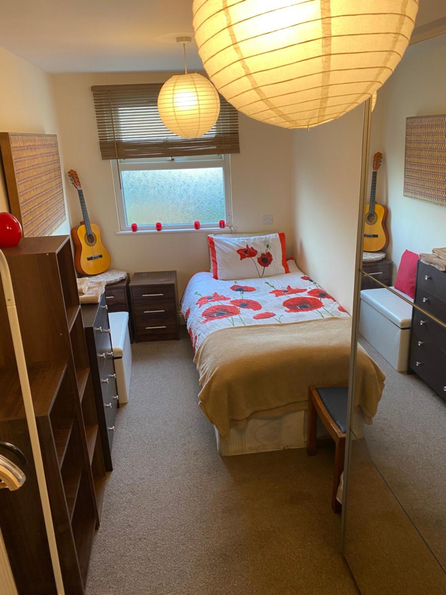 35 Mins To Central London. 3 Bedrooms. 2 Bathrooms With Garden Extérieur photo